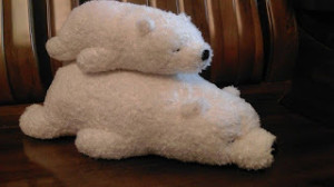 小熊玩偶抱枕